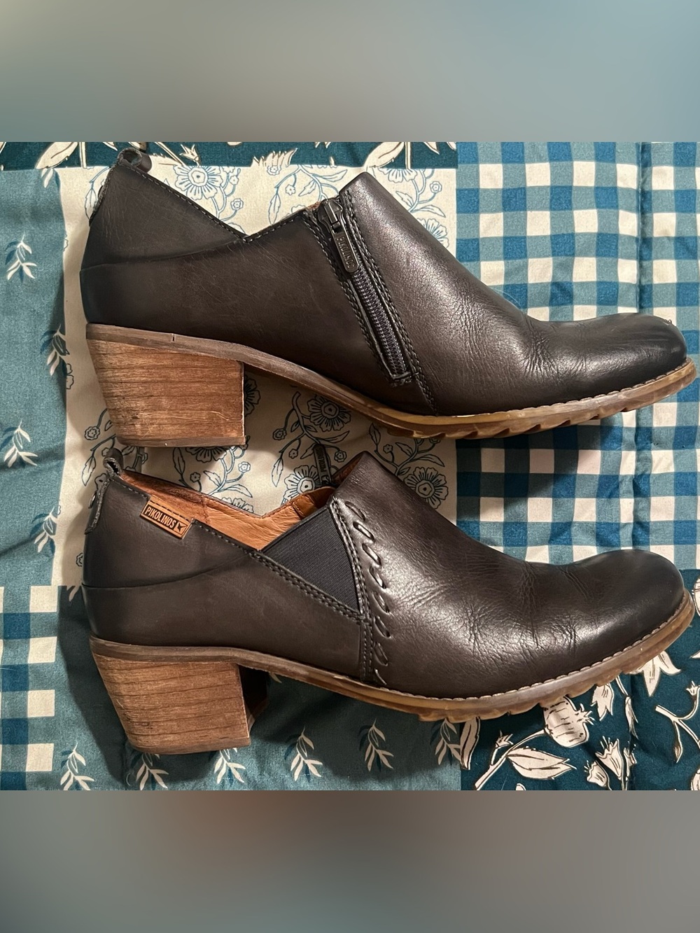 Pikolinos Black Leather Women's Heeled Ankle Shoes. Size 11.5